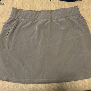 Gray RBX skort xl